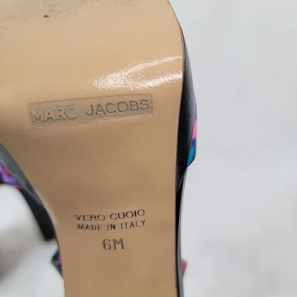 ​Marc Jacobs Geometric Print Silk Satin Wrap Platform Sandals Made in Italy 6
​D - Picture 6 of 11